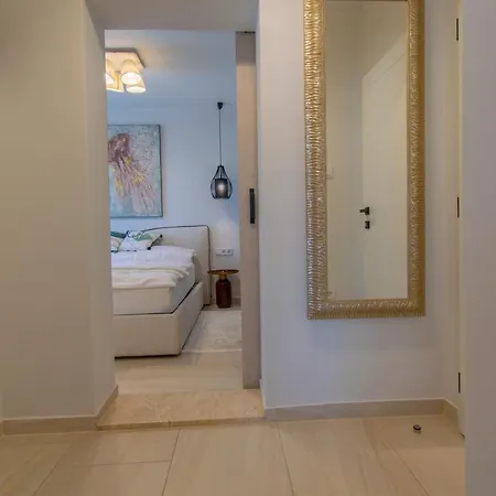 Naputica 34 Baška Voda